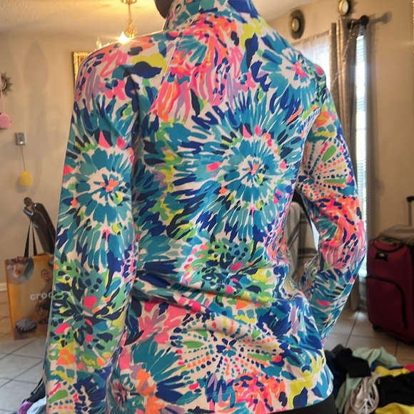 Lilly Pulitzer 🤩 - Picture 4 of 5